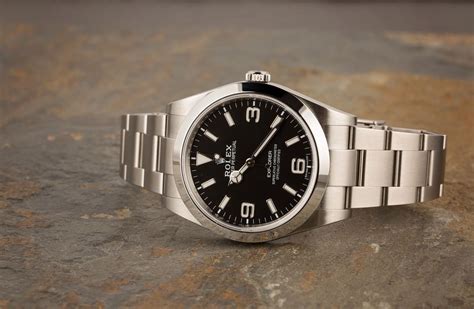 Rolex Explorer 214270 Ultimate Buying Guide .